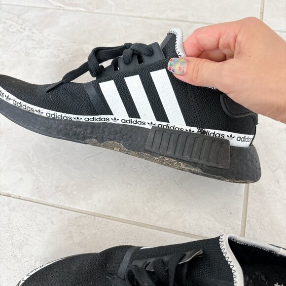 BLACK ADIDAS NMD SIZE 10 MENS - Picture 4 of 7